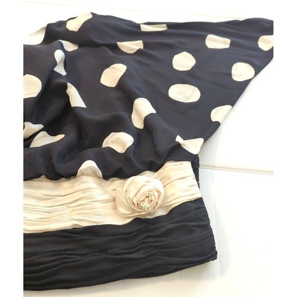 Vintage Saint ROMEI 100% Silk Dress 16 Black White Wing Sleeves Hong Kong Artsy - Picture 13 of 16